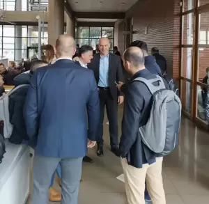 Έναν εποικοδομητικό διάλογο πραγματοποίησε με την Πρόεδρο του Δικηγορικού Συλλόγου κα. Α. Στρίμπα και μέλη του Δ.Σ  ο υποψήφιος Βουλευτής Φώντας Μπαραλιάκος