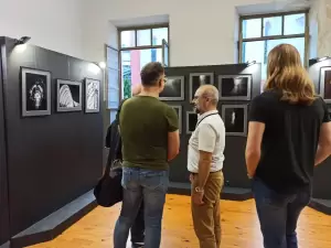 Εστία Πιερίδων Μουσών Κατερίνης – Εγκαίνια ομαδικής έκθεσης φωτογραφίας από την ομάδα Ίριδα