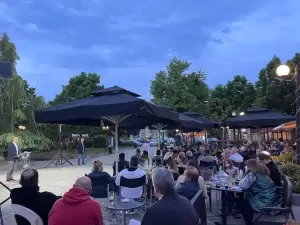 Και στο Αιγίνιο βροντερό το παρόν του κόσμου στην ομιλία του υπ.βουλευτή της ΝΔ, κ. Φώντα Μπαραλιάκου.