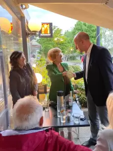 Και στο Αιγίνιο βροντερό το παρόν του κόσμου στην ομιλία του υπ.βουλευτή της ΝΔ, κ. Φώντα Μπαραλιάκου.