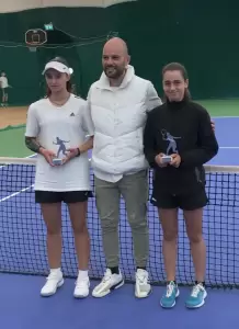 Κατερίνη: Πρωταθλήτρια Ελλάδας η Κατερίνα Ουσταμπασίδου (ετών 14) στα Κορτσόπα κάτω των 16 ετών στο Κιλκίς στο Εθνικό Πρωτάθλημα Επίπεδου 1!