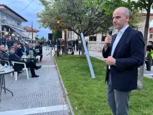 Κοσμοσυρροή στις ομιλίες Μπαραλιάκου σε Άγιο Σπυρίδωνα και Καρίτσα