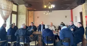 Λόφος και Πιέρια όρη …στο πλευρό Φώντα Μπαραλιάκου Λόφος και Πιέρια όρη …στο πλευρό Φώντα Μπαραλιάκου