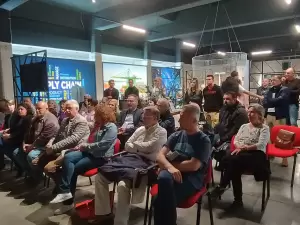 Μουσείο Logic Επιστήμης και Τεχνολογίας: Από τα σήματα Mors στην ηλεκτρονική αλληλογραφία Μουσείο Logic Επιστήμης και Τεχνολογίας: Από τα σήματα mors στην ηλεκτρονική αλληλογραφία