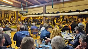 Ομιλία του υποψήφιου Βουλευτή της Ν.Δ. Σπύρου Κουλκουδίνα σε μεγάλη συγκέντρωση κατοίκων