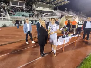 «Σήκωσε» την κούπα ο Πιερικός: Εθνικός Ν. Κεραμιδίου – Πιερικός 0-2 “Σήκωσε” την κούπα ο Πιερικός: Εθνικός Ν. Κεραμιδίου – Πιερικός 0 2