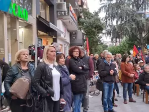 Συγκέντρωση του ΚΚΕ στην Κατερίνη: Δίνουμε τη μάχη μέχρι την τελευταία στιγμή για πολύ πιο ισχυρό ΚΚΕ (εικόνες & βίντεο) Συγκέντρωση του ΚΚΕ στην Κατερίνη: Δίνουμε τη μάχη μέχρι την τελευταία στιγμή για πολύ πιο ισχυρό ΚΚΕ