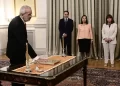 Υπηρεσιακός πρωθυπουργός ο Ιωάννης Σαρμάς – Παραλαμβάνει «μπλε φάκελο» από τον Μητσοτάκη