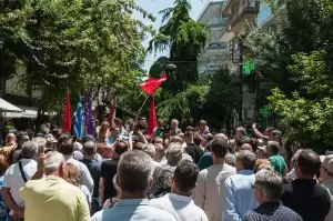 Ο Αλέξης Τσίπρας στην Κατερίνη – Είμαστε όρθιοι και αποφασισμένοι όσο ποτέ να δώσουμε τη μάχη