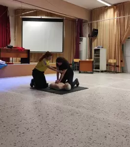 Διασωστική Ομάδα Πιερίας: Παρουσίαση Α Βοηθειών στους εκπαιδευτικούς του Γυμνασίου Κονταριώτισσας