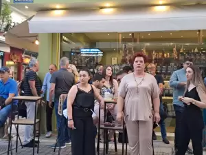 Εγκαίνια στην Κατερίνη του Ασφαλιστικού Γραφείου της  Τζήκα Σοφία