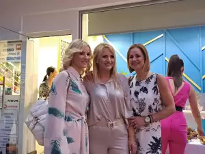 Εγκαίνια στην Κατερίνη του Ασφαλιστικού Γραφείου της  Τζήκα Σοφία