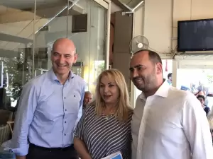 Κλιμάκιο της Νέας Δημοκρατίας στον Κορινό Κατερίνης (εικόνες) Επίσκεψη στον Κορινό Κατερίνης των υποψηφίων Βουλευτών Ημαθίας Βεσυρόπουλου και Βασιλειάδη (Φωτορεπορτάζ)