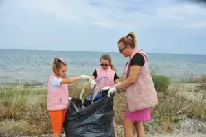 Εθελοντική Ομάδα Καθαρισμού των Ακτών του Δήμου Πύδνας Κολινδρού: Καθαρίζοντας την Αλυκή