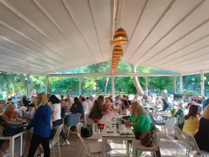 Ο καφές του Λυκείου Ελληνίδων Κατερίνης Ο καφές του Λυκείου Ελληνίδων Κατερίνης