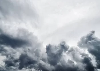 Ο Καιρός σήμερα για Κατερίνη και Πιερία: Συννεφιά και με τοπικές βροχές από μεσημέρι την Κυριακή