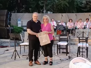 Κόκκινη κλωστή δεμένη το μουσικοχορευτικό παραμύθι από το ΚΑΠΗ Κατερίνης