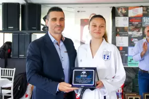 Λέσχη Καράτε Budokan Katerini - 48 χρόνια, προσφοράς στο καράτε (εικόνες) Λέσχη Καράτε Budokan Katerini – 48 χρόνια, προσφοράς στο καράτε