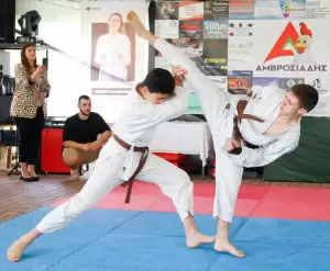 Λέσχη Καράτε Budokan Katerini - 48 χρόνια, προσφοράς στο καράτε (εικόνες) Λέσχη Καράτε Budokan Katerini – 48 χρόνια, προσφοράς στο καράτε