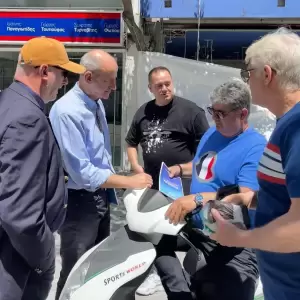 Με αμείωτους ρυθμούς συνεχίζει ο Φώντας Μπαραλιάκος Με αμείωτους ρυθμούς συνεχίζει ο Φώντας Μπαραλιάκος