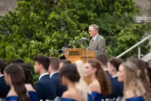 Παρουσία του Οικουμενικού Πατριάρχη κκ. Βαρθολομαίου, η αποφοίτηση των  μαθητών ΓΕΛ – ΕΠΑΛ της ΑΓΣ