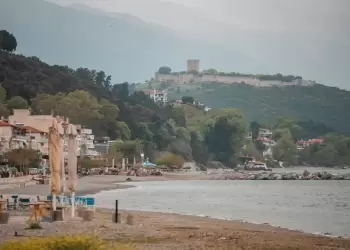 Πιερία – Τουρισμός: Πόλος έλξης ο Όλυμπος και οι εκπληκτικές παραλίες του νομού