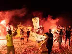 Σ. Φ. ΑΕΚ Κατερίνης – Γιορτή 40 χρόνων (1983 – 2023): Ακόμη τραγουδούν, ακόμη πανηγυρίζουν… (εικόνες)