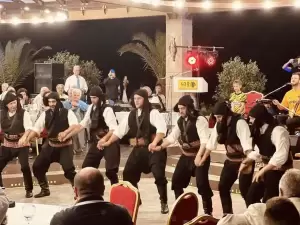 Σ. Φ. ΑΕΚ Κατερίνης – Γιορτή 40 χρόνων (1983 – 2023): Ακόμη τραγουδούν, ακόμη πανηγυρίζουν… (εικόνες)