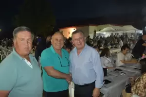 Στη «Γιορτή Ενορίας» του Ιερού Ναού Αγίων Χριστοφόρου και Ευθυμίου, ο υποψήφιος δήμαρχος Κατερίνης Γιάννης Ντούμος Στη «Γιορτή Ενορίας» του Ιερού Ναού Αγίων Χριστοφόρου και Ευθυμίου, ο υποψήφιος δήμαρχος Κατερίνης Γιάννης Ντούμος