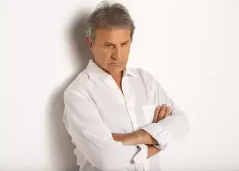 Συναυλία Γιώργος Νταλάρας «Θαλασσάκι μου…» – 17/6 Θέατρο Γης Θεσσαλονίκη