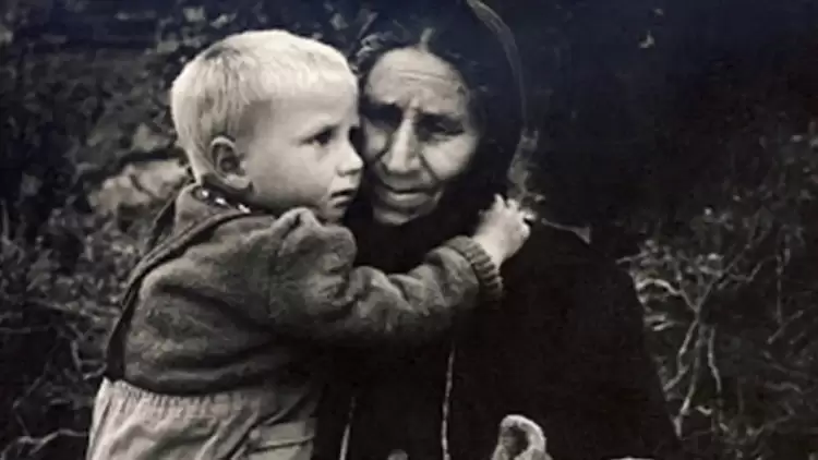 Το μοιρολόι μιας Μάνας