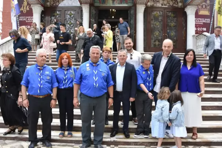 Ο υποψήφιος δήμαρχος Κατερίνης Γιάννης Ντούμος τίμησε τη μνήμη των 31 σφαγιασθέντων Προσκόπων στο Αϊδίνι το 1919 Ο υποψήφιος δήμαρχος Κατερίνης Γιάννης Ντούμος τίμησε