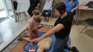 Διασωστική Ομάδα Πιερίας: Παρουσίαση Α Βοηθειών στο Κέντρο Πρόληψης «Άτρακτος»