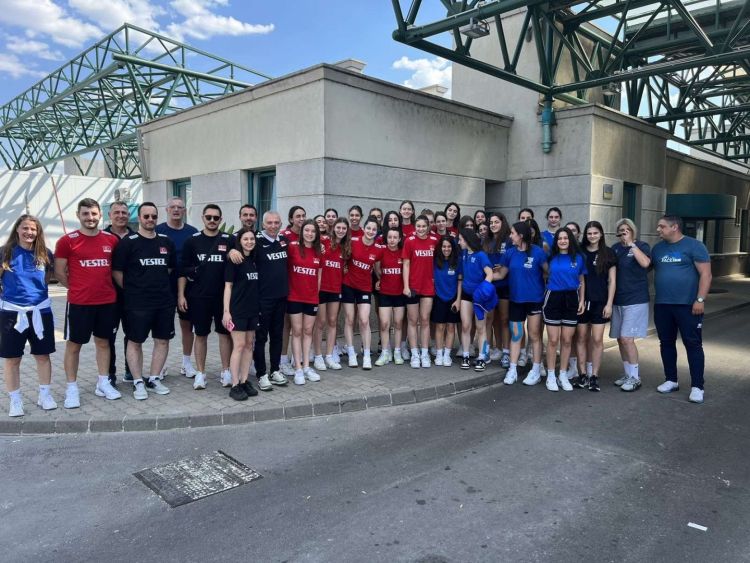 Αναχώρησε για Ουγγαρία η Εθνική η Κατερινιώτισα Όλγα Μαρία Ζεϊμπέκη στην αποστολή