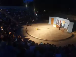 Ένωση Ποντίων Πιερίας: Με μεγάλη επιτυχία πραγματοποιήθηκε η Νέα Ποντιακή Θεατρική Παράσταση «Ρωξάνα και Βαρβάρα»