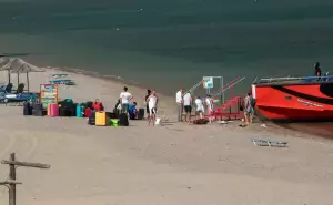 Φωτιά στη Ρόδο: Η μεγαλύτερη επιχείρηση εκκένωσης που έγινε ποτέ σε πυρκαγιά στη χώρα