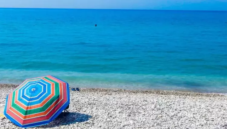 Ο Καιρός σήμερα για Κατερίνη και Πιερία: Άνοδος της θερμοκρασίας και τοπικές βροχές την Κυριακή