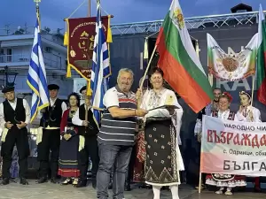 Κατερίνη: Χρώματα & εντυπωσιακοί μουσικοχορευτικοί ρυθμοί στο 8ο Διεθνές Φεστιβάλ Παράδοσης του Δήμου