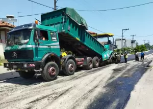 Κατερίνη: Ο Δήμος ασφαλτοστρώνει πόλη &  κοινότητες
