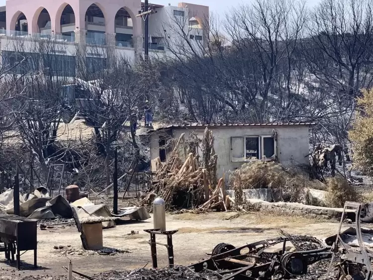 Καύσωνας – Hot Dry Windy: Το φαινόμενο που «πυρπολεί» την Ελλάδα και τη Μεσόγειο
