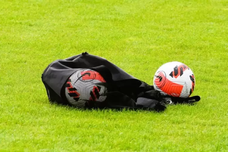 "Μπλόκο" στα πρωταθλήματα Super League 1 και Super League 2 “Μπλόκο” στα πρωταθλήματα Super League 1 και Super League 2