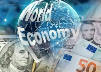 Παγκόσμια οικονομία: Θα εισέλθει σε ύφεση ή θα κρατήσει αντιστάσεις;