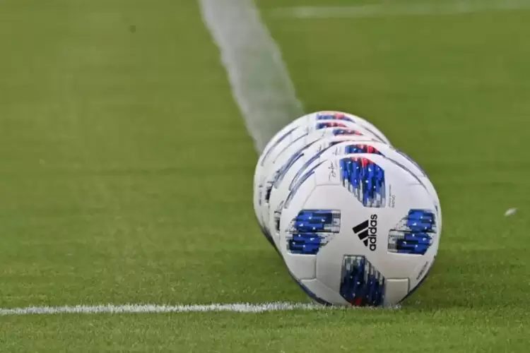 Στα… σχοινιά 15 ΠΑΕ για το παράνομο στοίχημα Στα… σχοινιά 15 ΠΑΕ για το παράνομο στοίχημα