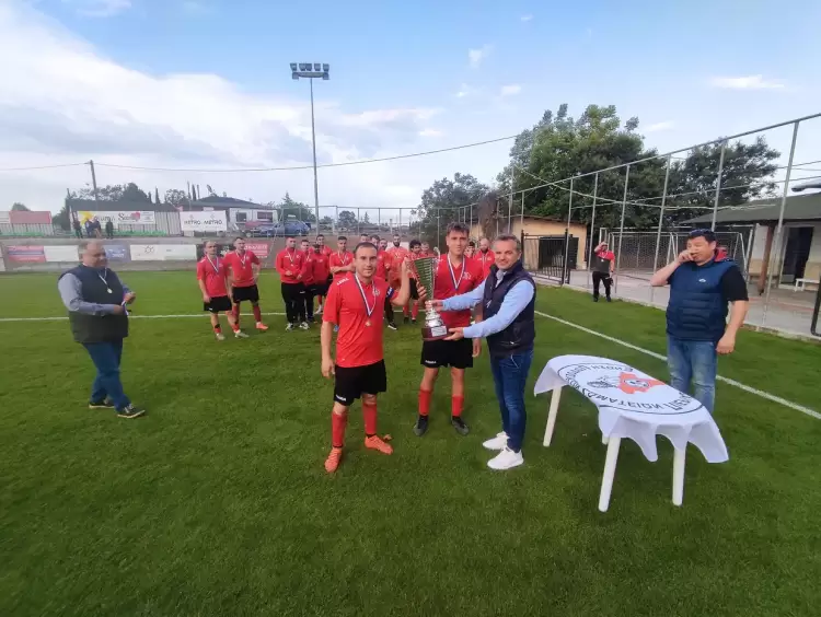 Στην Ακαδημία Πλαταμώνα Πόρων Παντελεήμονα ο Γιώργος Τσιώμης Στην Ακαδημία Πλαταμώνα Πόρων Παντελεήμονα ο Γιώργος Τσιώμης