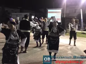 Θρακική Εστία Κατερίνης: Θρακιώτικο γλέντι και «Θρακόμελο» μέχρι τις πρωινές ώρες (Φώτο και βίντεο) Θρακική Εστία Κατερίνης: Θρακιώτικο γλέντι και «Θρακόμελο» μέχρι τις πρωινές ώρες (Φώτο και βίντεο)