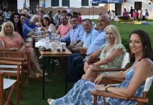 Ο υποψήφιος δήμαρχος Κατερίνης Γιάννης Ντούμος στην Καλοκαιρινή Γιορτή του ΒΕΝΙΑΜΙΝ