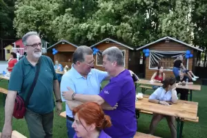 Ο υποψήφιος δήμαρχος Κατερίνης Γιάννης Ντούμος στην Καλοκαιρινή Γιορτή του ΒΕΝΙΑΜΙΝ