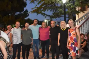 Ο υποψήφιος δήμαρχος Κατερίνης Γιάννης Ντούμος στην 7η Γιορτής Νεολαίας του Ι.Ν. Αγίας Άννας Ο υποψήφιος δήμαρχος Κατερίνης Γιάννης Ντούμος στην 7η Γιορτής Νεολαίας του Ι.Ν. Αγίας Άννας