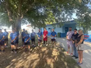 Αγιασμός στον Αιγινιακό Αγιασμός στον Αιγινιακό