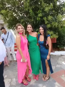 Ανέβηκαν τα σκαλιά της εκκλησίας Σάκης Βούρας και Ιωάννα Μαγούδη